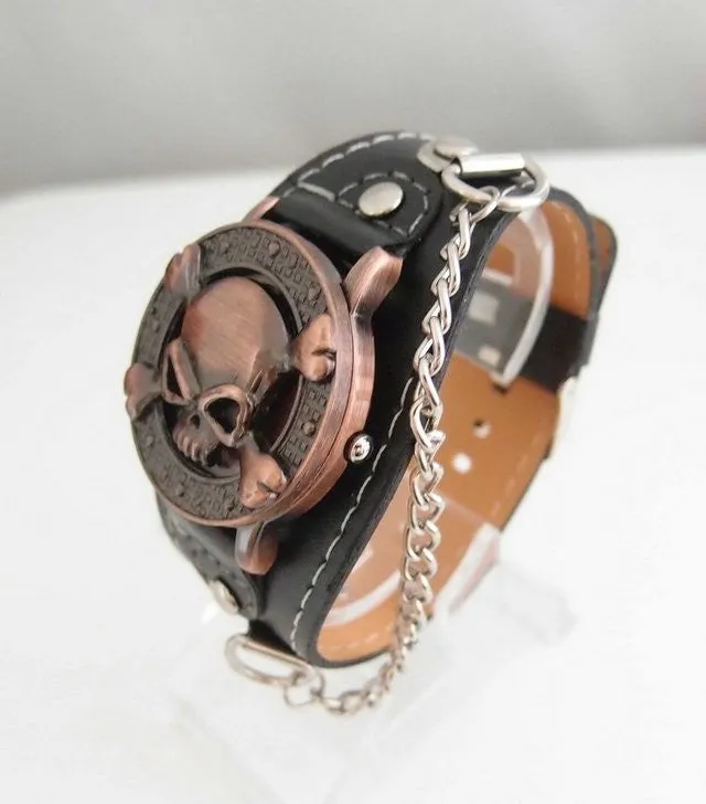 New Arrival Leather Watch wristwatches Cool Skull with Cover Design Leather Watch men TOP quality